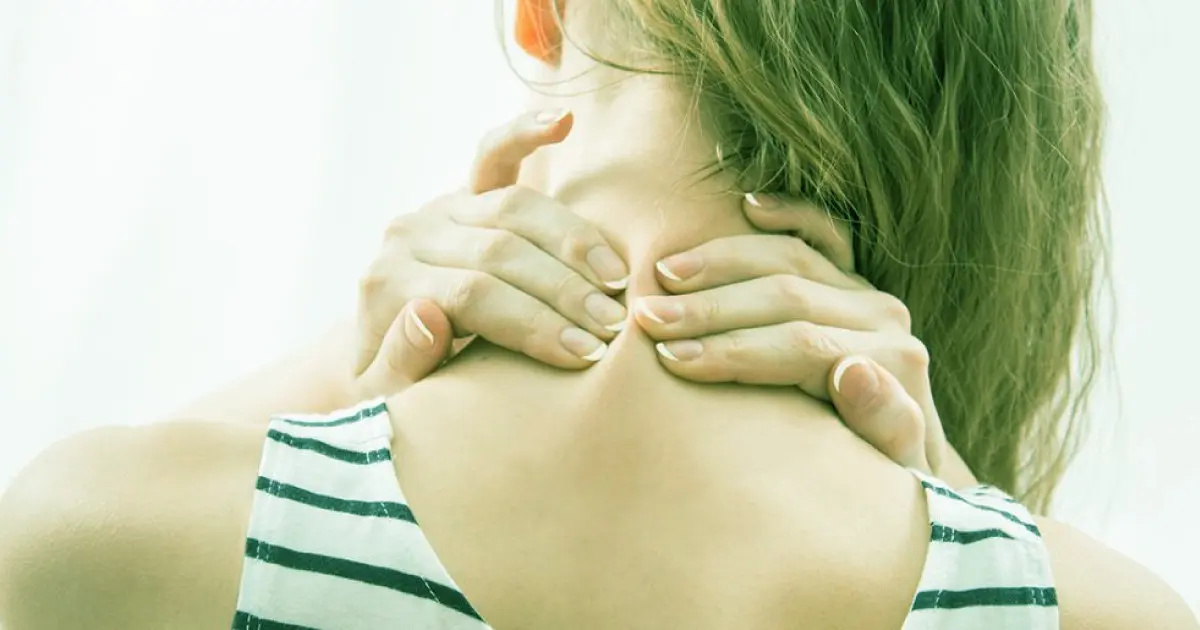 Contratture e torcicollo il cambio stagione influisce